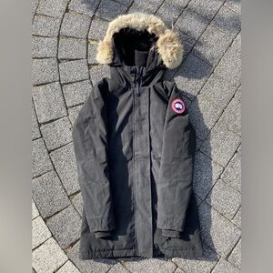Canada Goose parka jacket Size xs